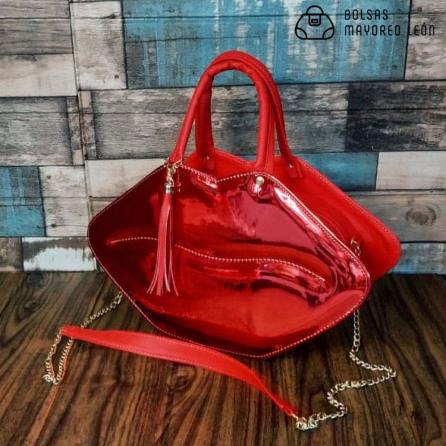 Red Patent Leather Kiss Fashion Bag